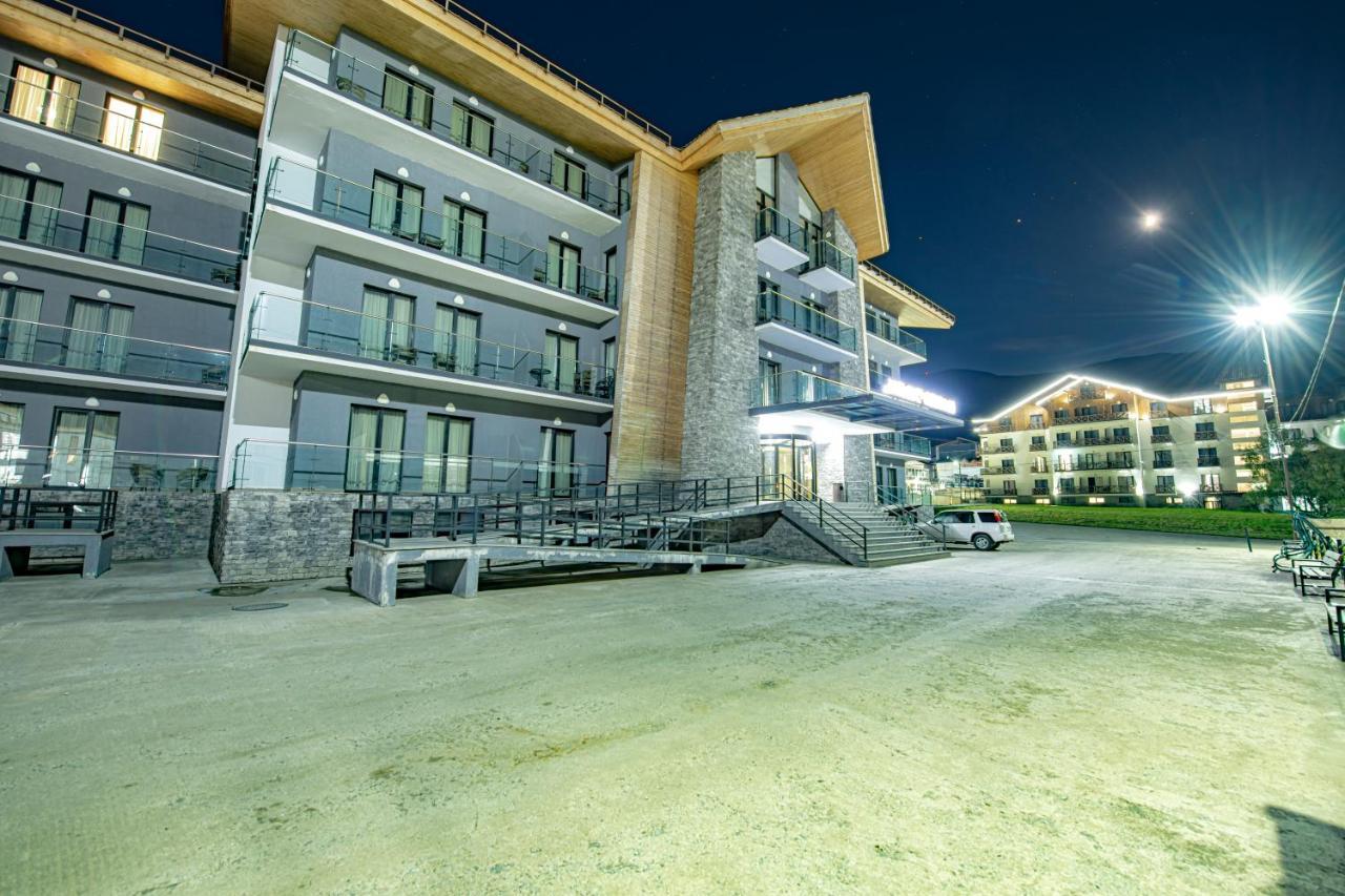 Crystal Resort Bakoerjani Buitenkant foto